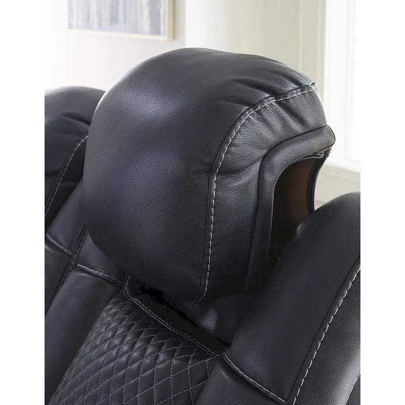 Causeuse inclinable motorisée avec console Signature Design by Fyne-Dyme - 74 po L x 43 po P x 43 po H